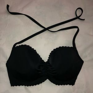 Victoria’s Secret scallop bikini top